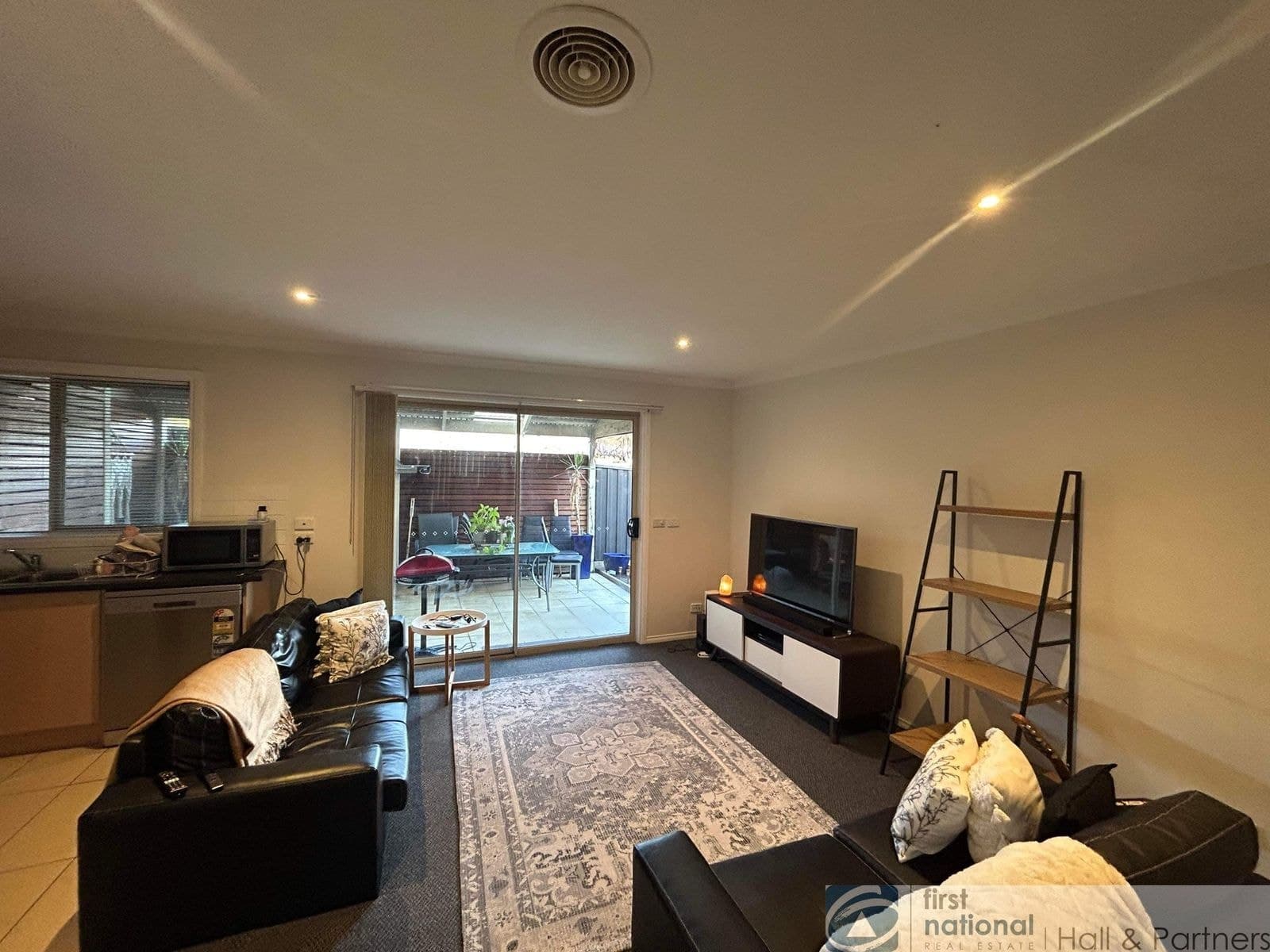 38 Ray Street, Dandenong VIC 3175, Dandenong - Thumbnail 3