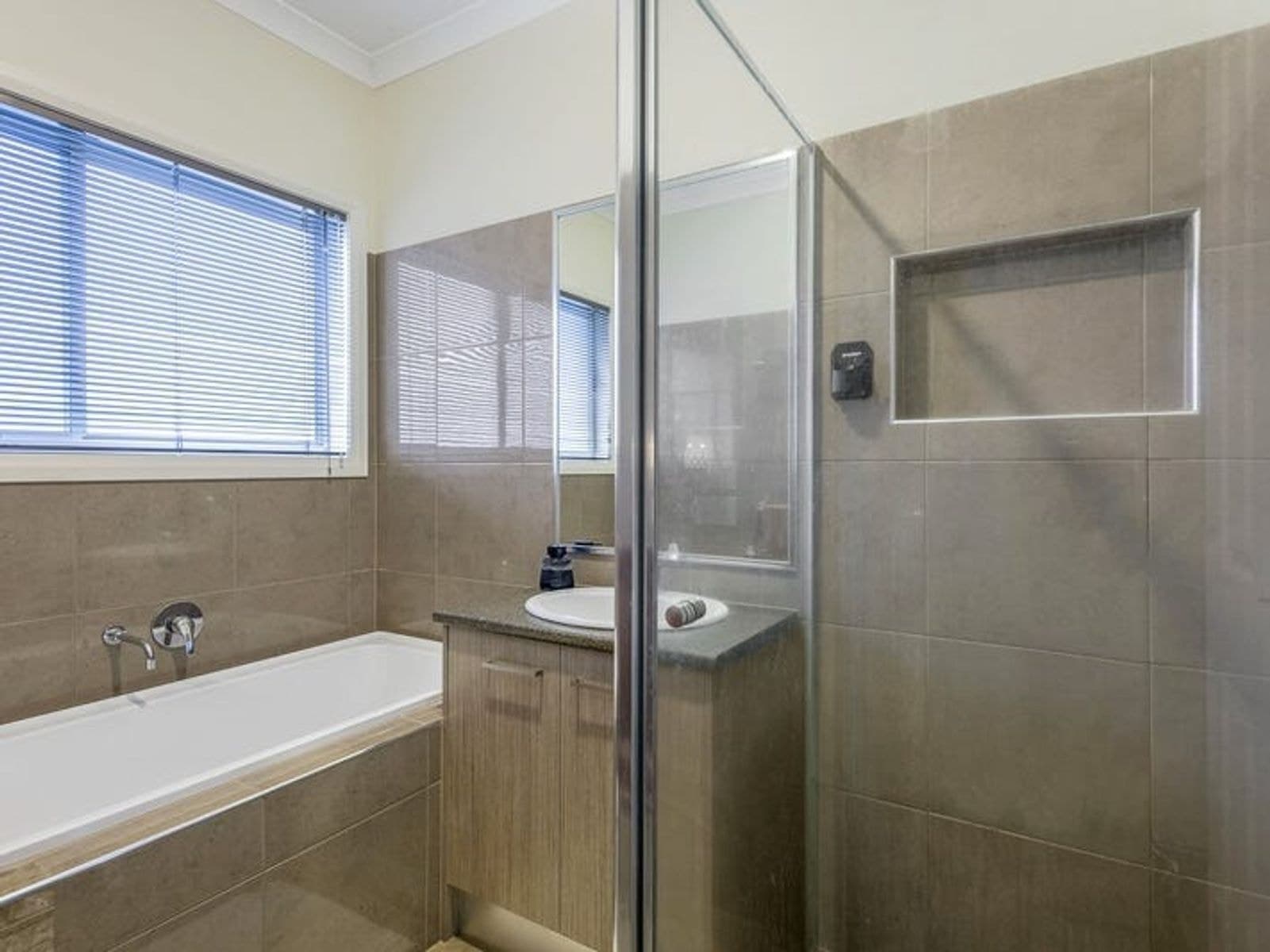 7 Valentina Drive, Bacchus Marsh VIC 3340, Bacchus Marsh - Thumbnail 4