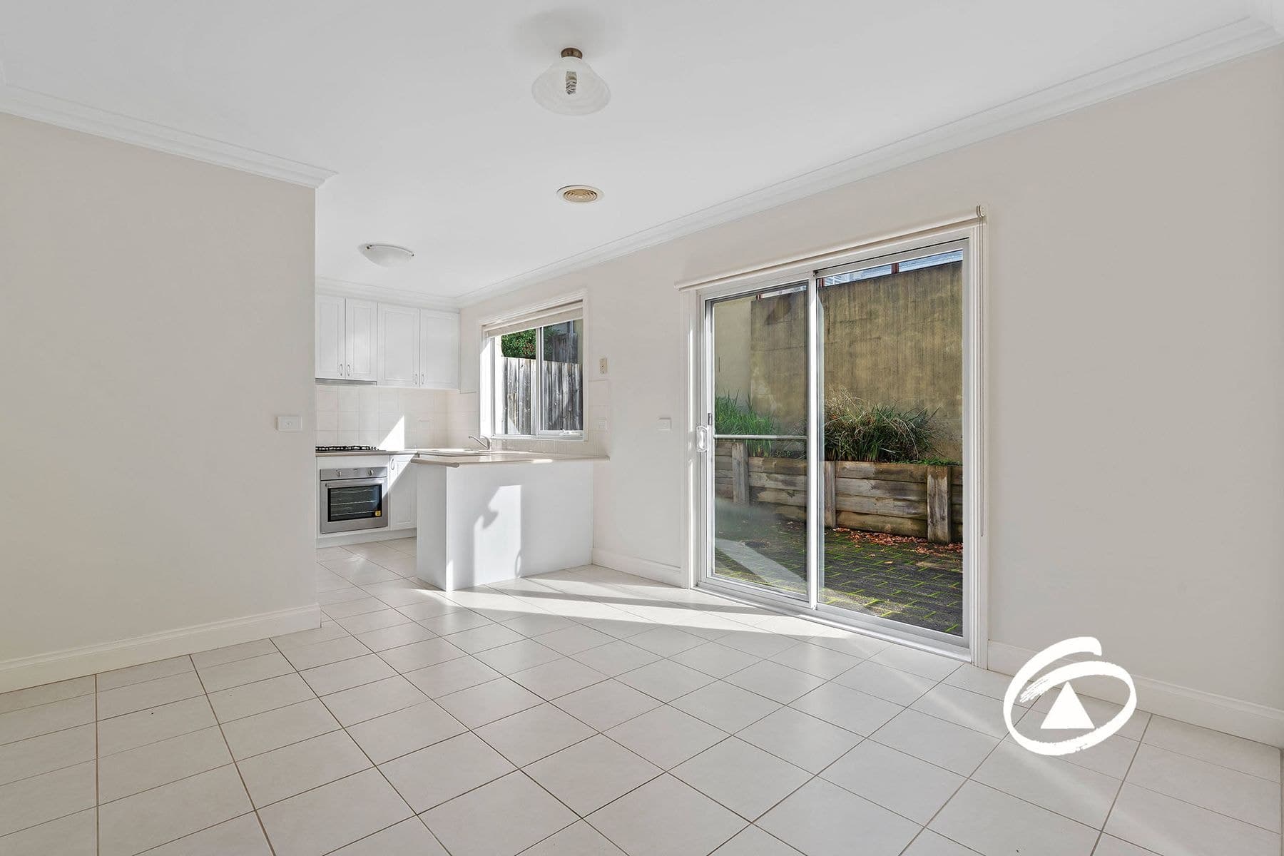 1/6 Elgin Street, Berwick VIC 3806, Berwick - Thumbnail 4