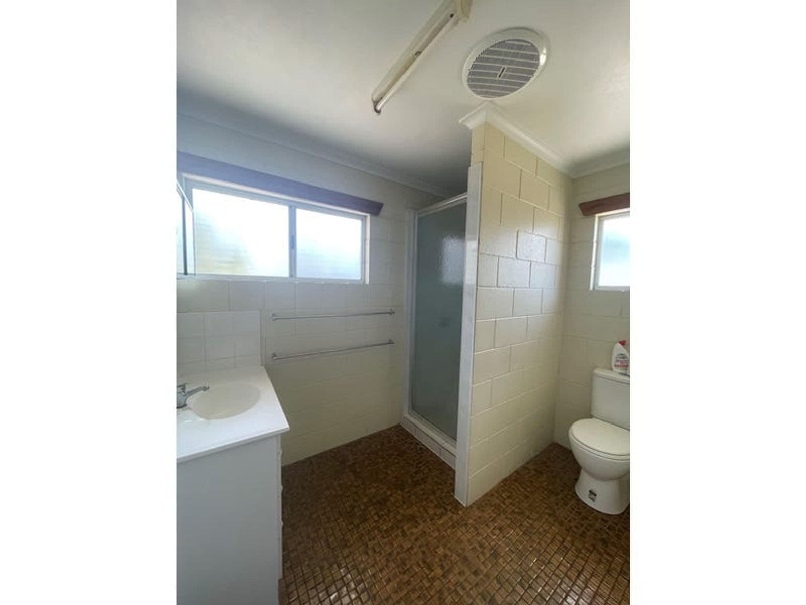 2/50 Malakoff Street, Biloela QLD 4715, Biloela - Thumbnail 4