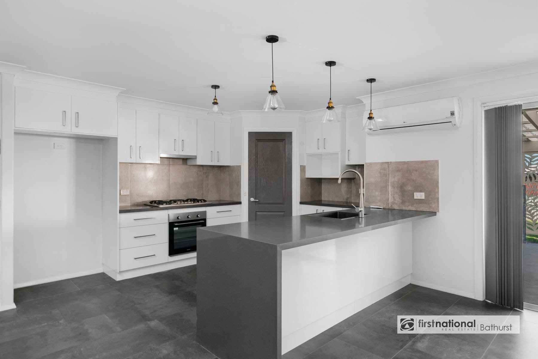 13 Gibsone Drive, Kelso NSW 2795, Kelso - Thumbnail 5