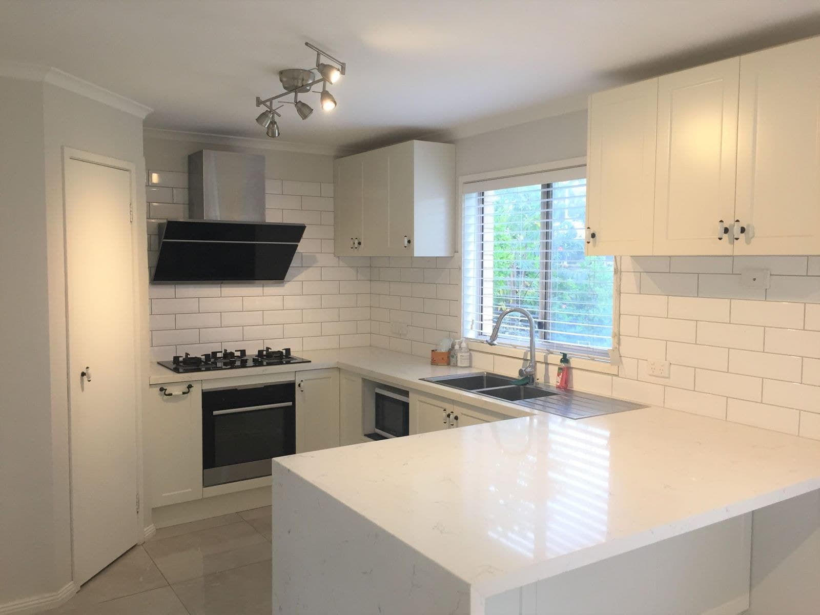 120 Tyner Road, Wantirna South VIC 3152, Wantirna South - Thumbnail 2