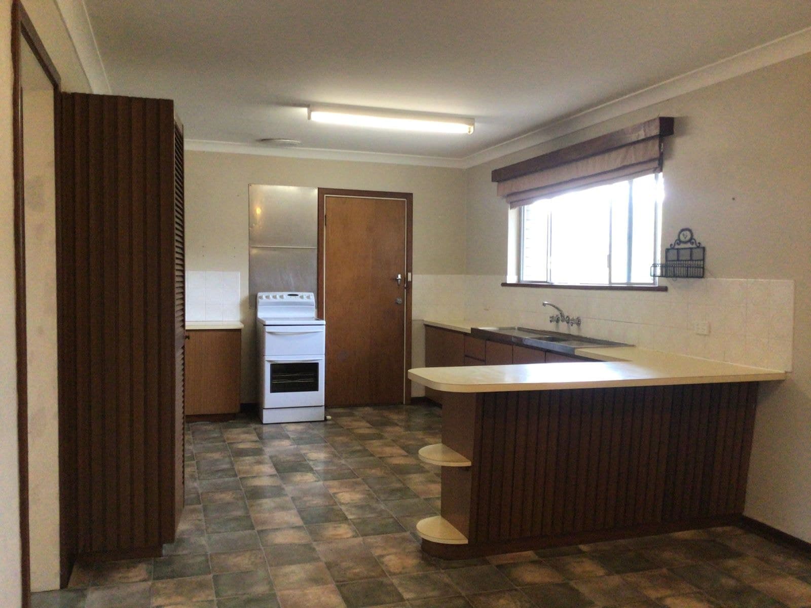 25 Marine Terrace, Middleton Beach WA 6330, Middleton Beach - Thumbnail 2