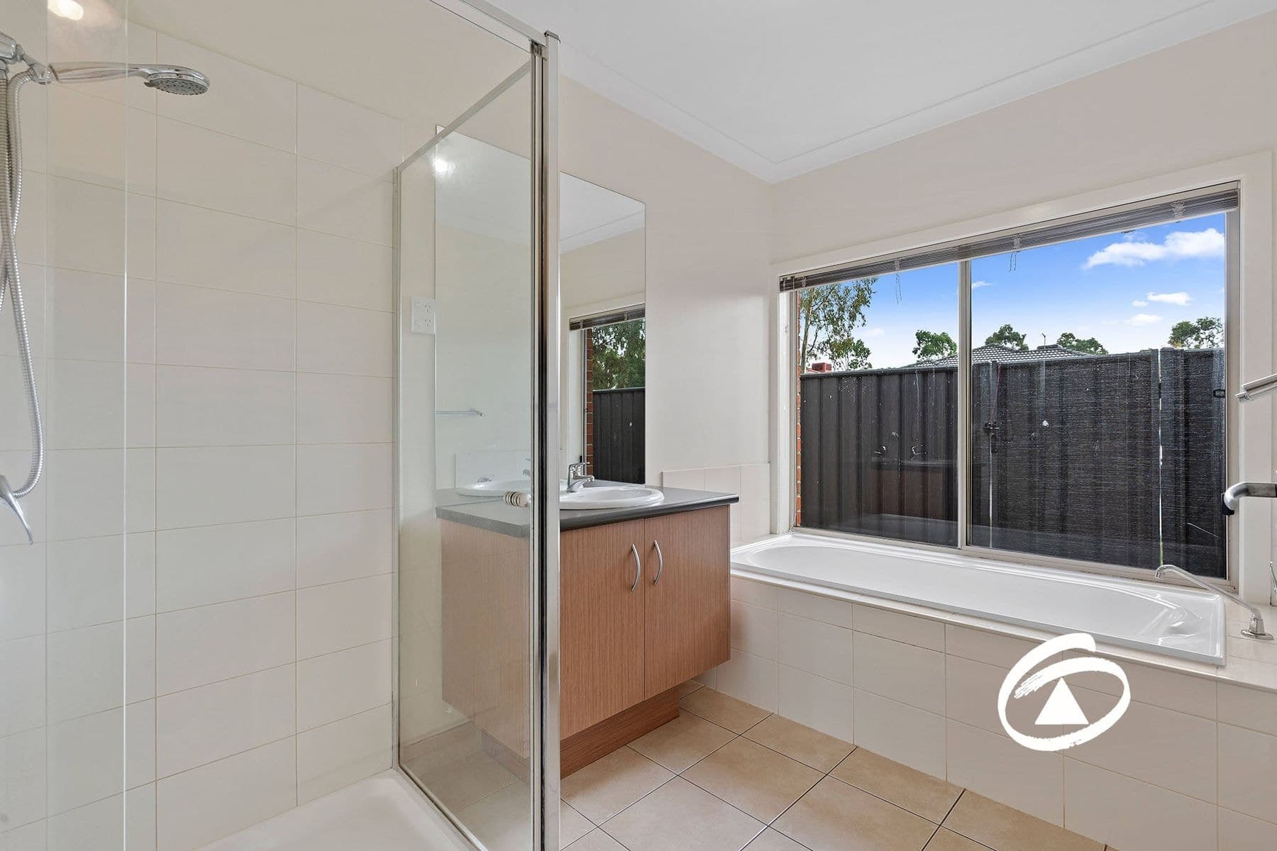 7 Sagan Drive, Cranbourne North VIC 3977, Cranbourne North - Thumbnail 6