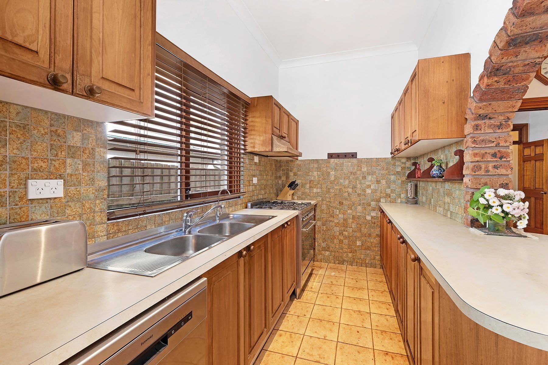 93 Holt Avenue, Mosman NSW 2088, Mosman - Thumbnail 2