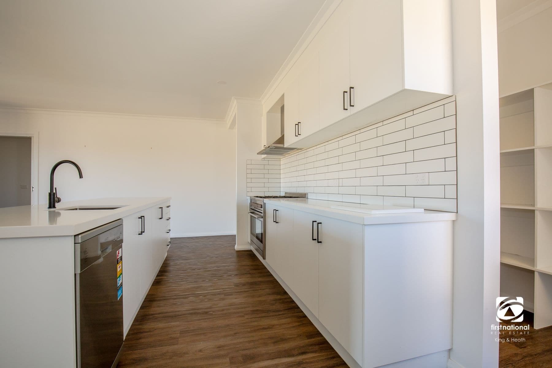 30 Cardinal Drive, Eagle Point VIC 3878, Eagle Point - Thumbnail 2
