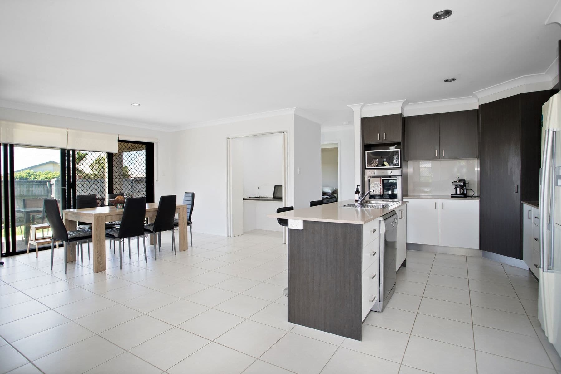 unit 2/3 Halifax Place, Rural View QLD 4740, Rural View - Thumbnail 4