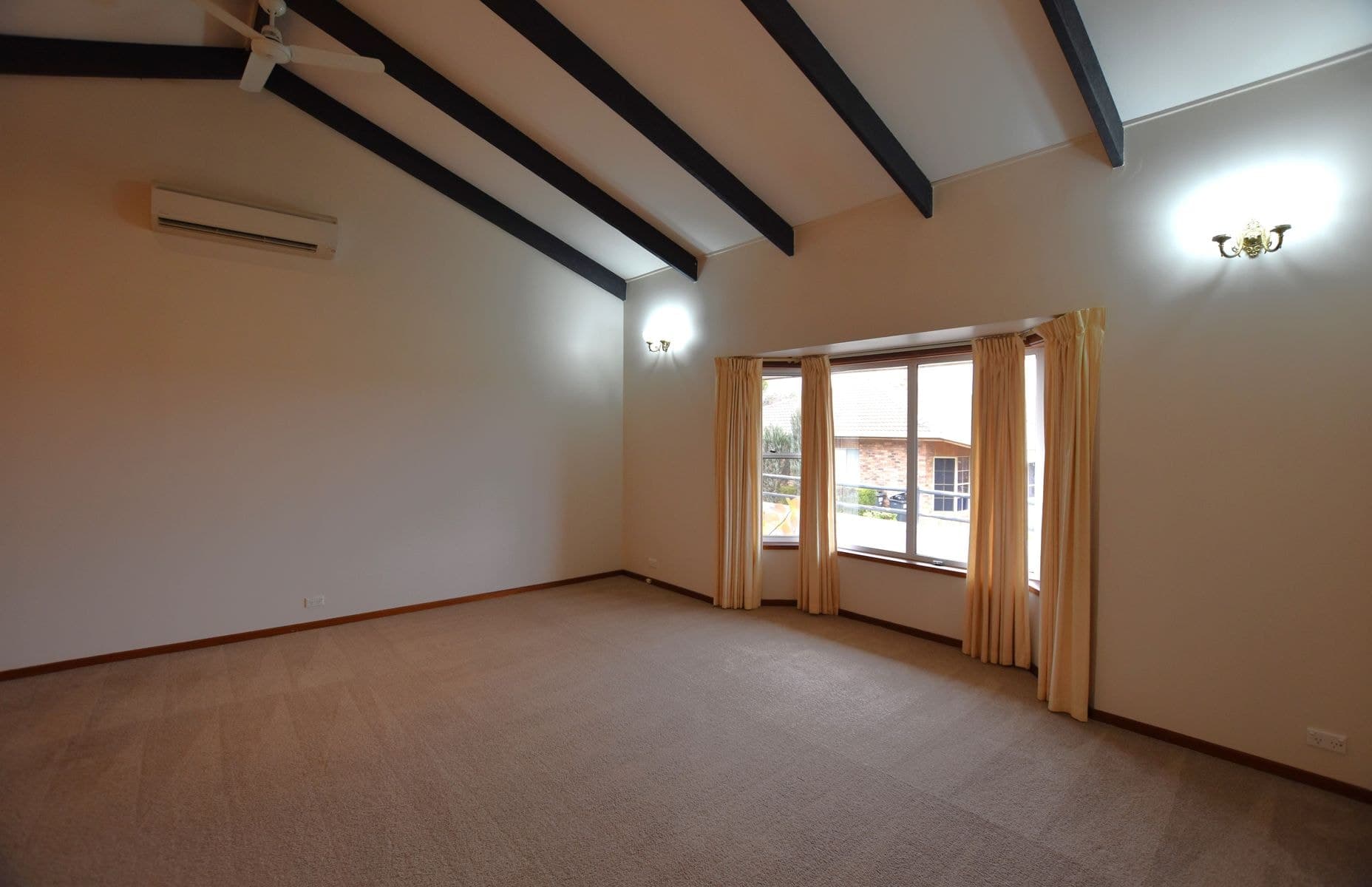 1/71 Ford Street, Yass NSW 2582, Yass - Thumbnail 2