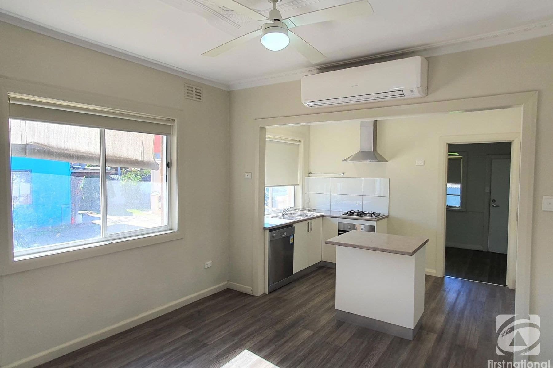 4 Mulqueeney Street, Wodonga VIC 3690, Wodonga - Thumbnail 3