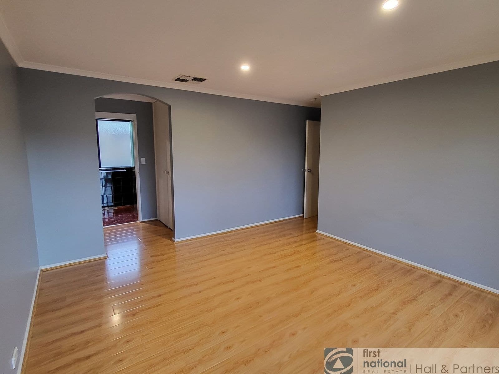 729 Princes Highway, Berwick VIC 3806, Berwick - Thumbnail 3