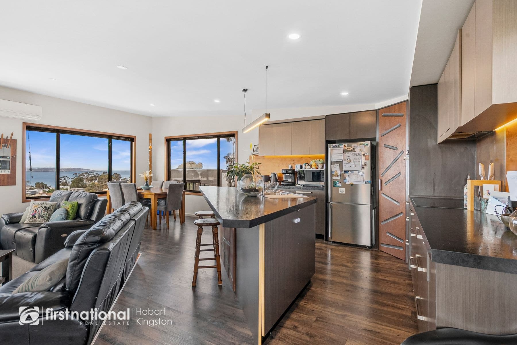 2/133 Roslyn Avenue, Blackmans Bay TAS 7052, Blackmans Bay - Thumbnail 6