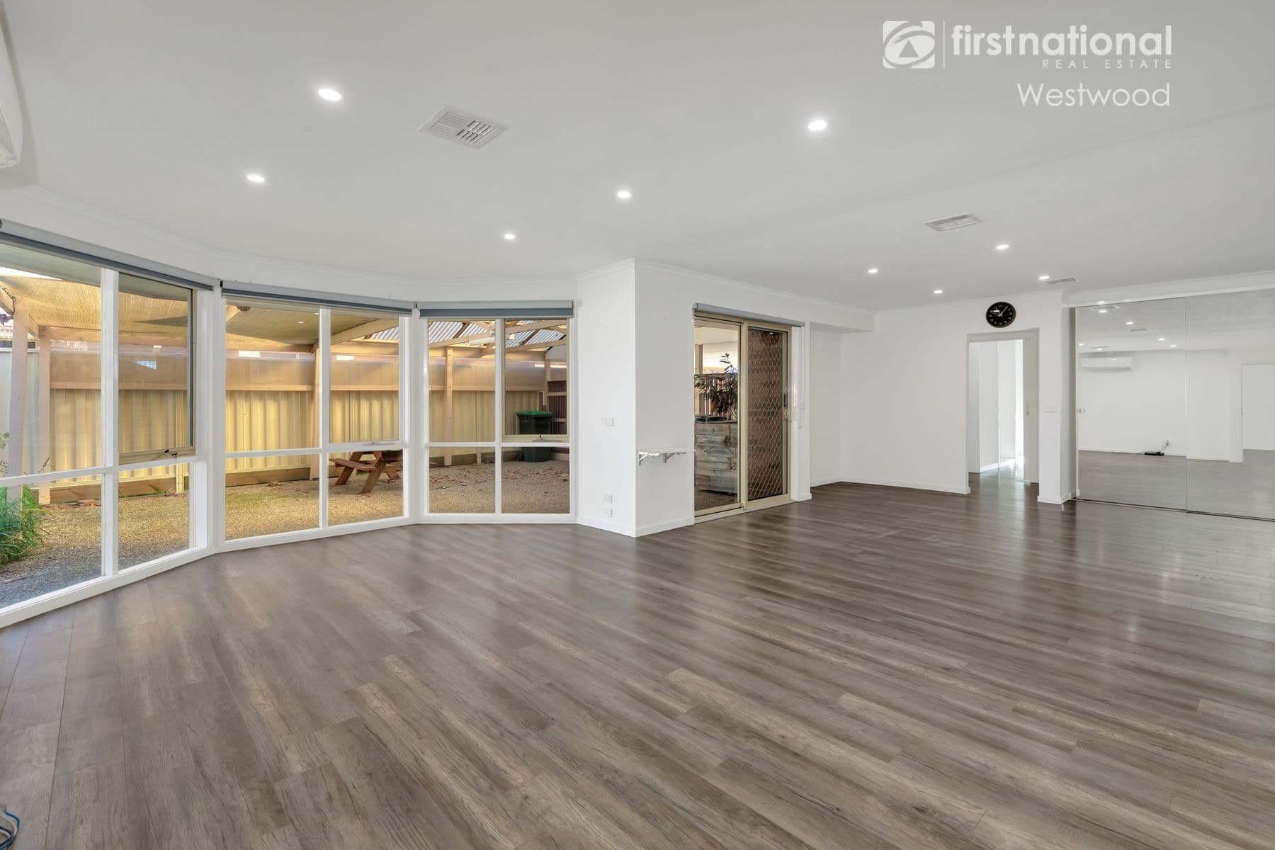 35 Flinders Crescent, Wyndham Vale VIC 3024, Wyndham Vale - Thumbnail 3