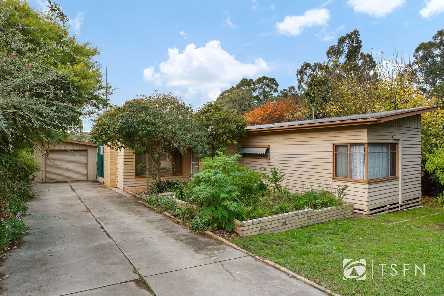 201 McIvor Road, Strathdale VIC 3550, Strathdale - Thumbnail 2