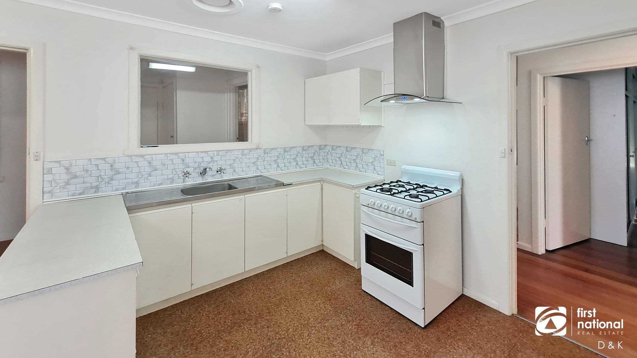 29 Larkspur Drive, St Albans VIC 3021, St Albans - Thumbnail 3