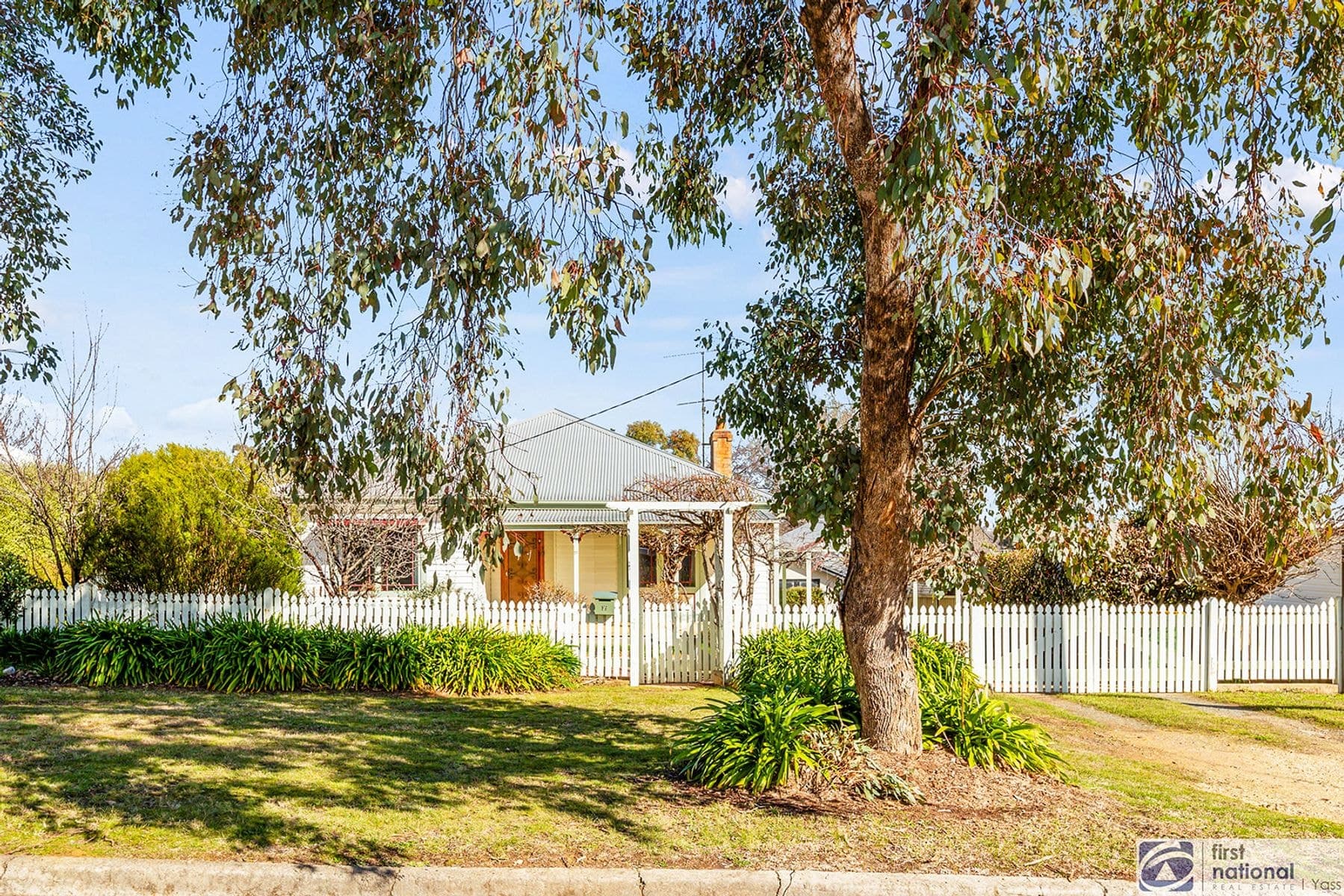 17 Plunkett Street, Yass NSW 2582, Yass - Image 1