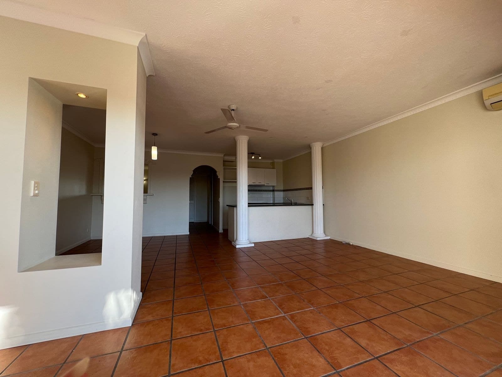 12/112 Stanhill Drive, Chevron Island QLD 4217, Chevron Island - Thumbnail 8