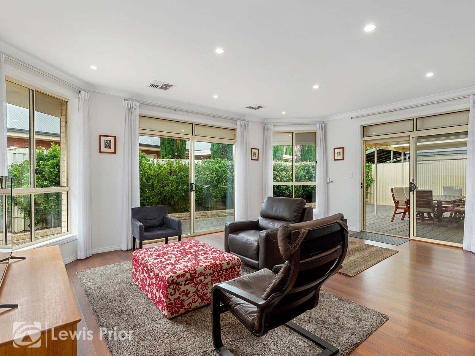 8 Albany Crescent, Oaklands Park SA 5046, Oaklands Park - Thumbnail 3