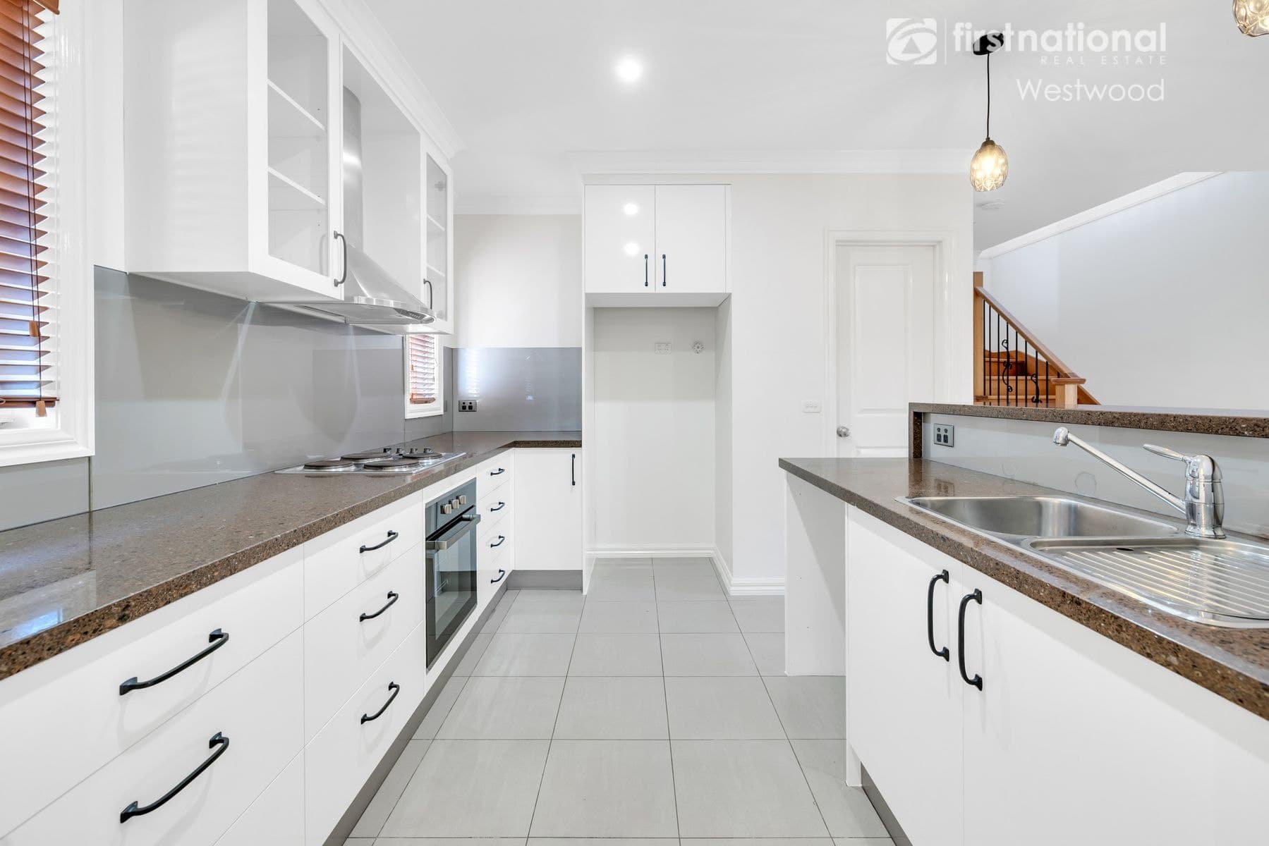 62 Riversdale Drive, Tarneit VIC 3029, Tarneit - Thumbnail 2