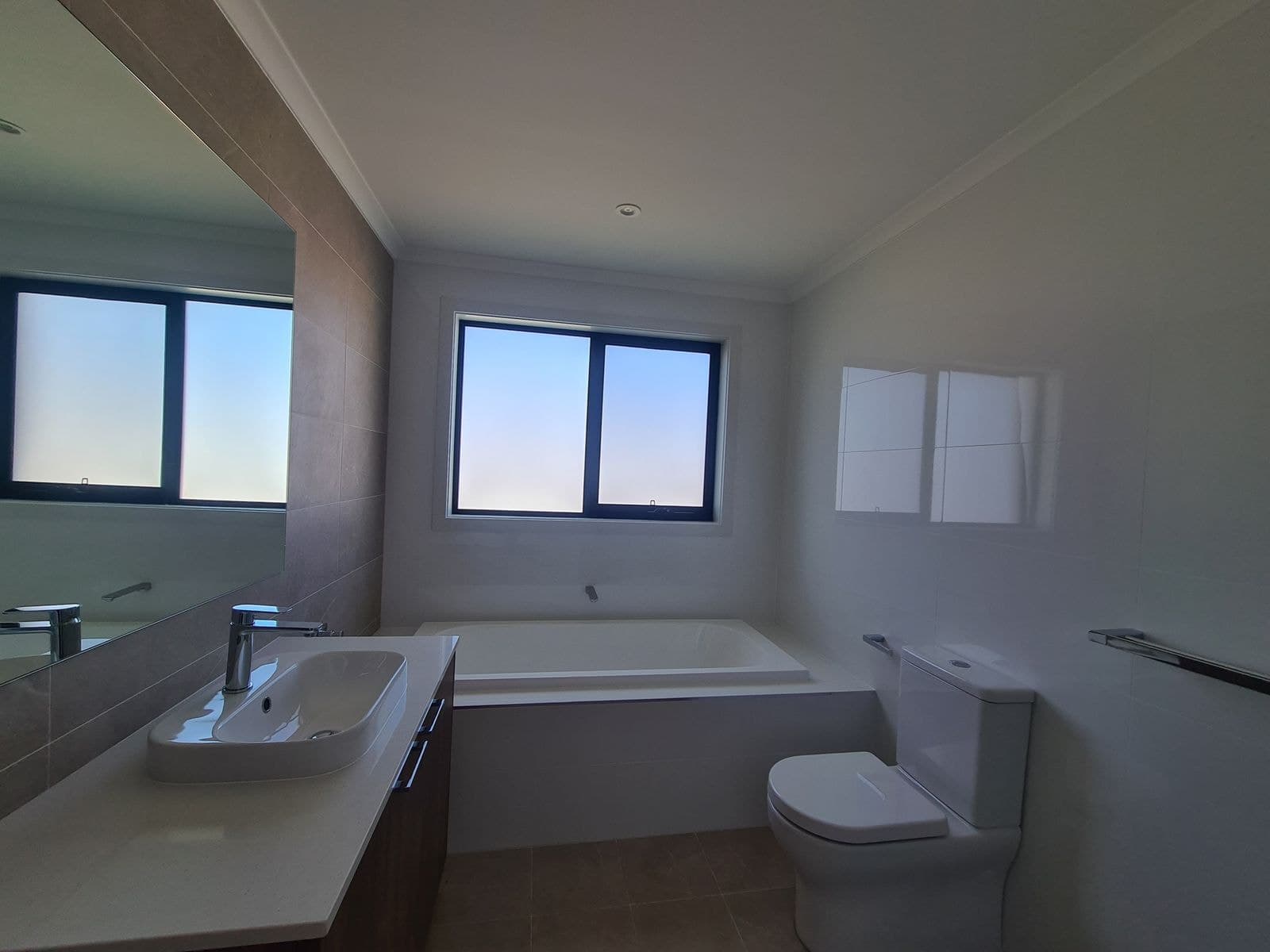 30 Spinnaker Drive, Moorebank NSW 2170, Moorebank - Thumbnail 2