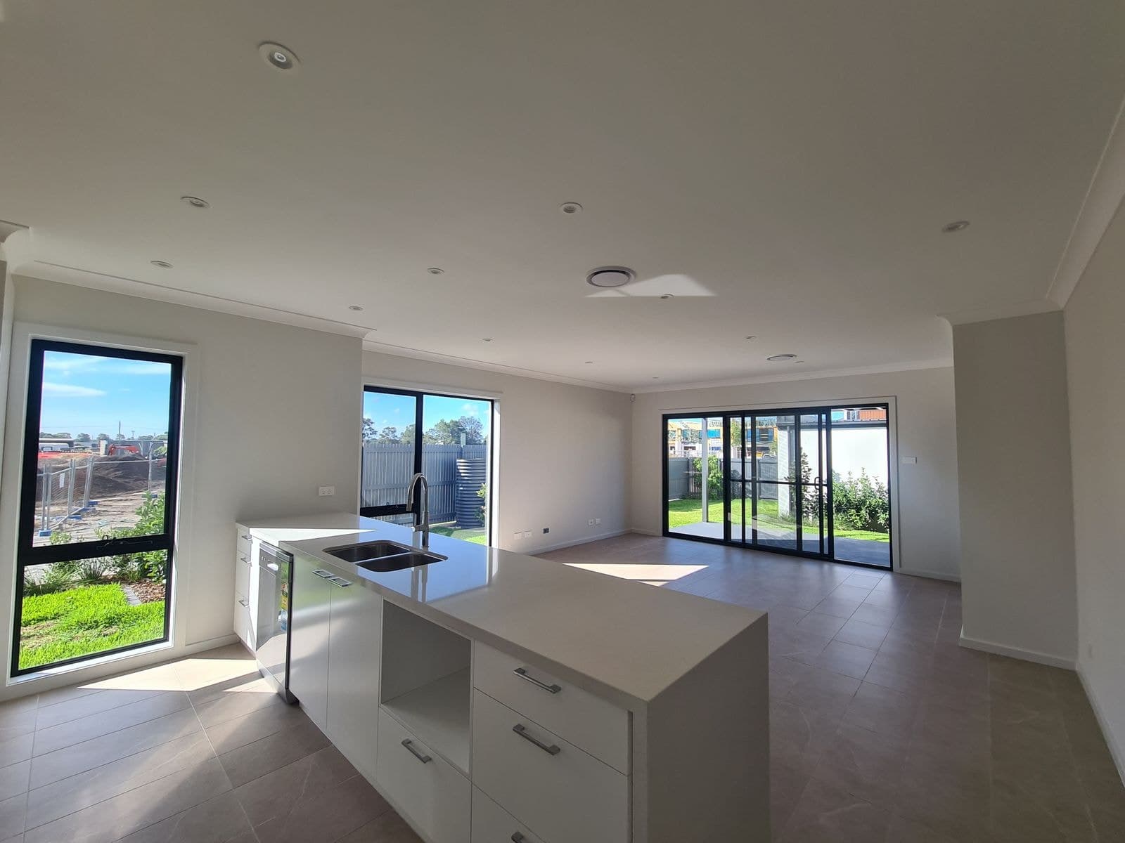 30 Spinnaker Drive, Moorebank NSW 2170, Moorebank - Thumbnail 6