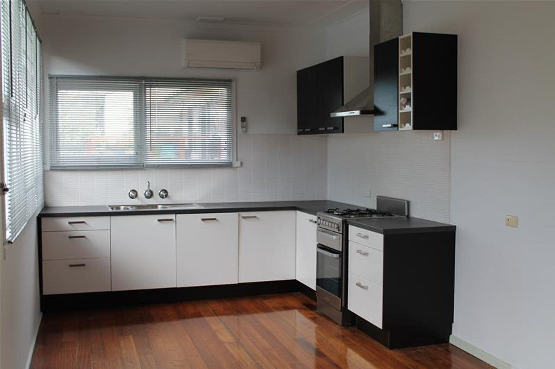 18 Poulter Avenue, Rhyll VIC 3923, Rhyll - Thumbnail 2