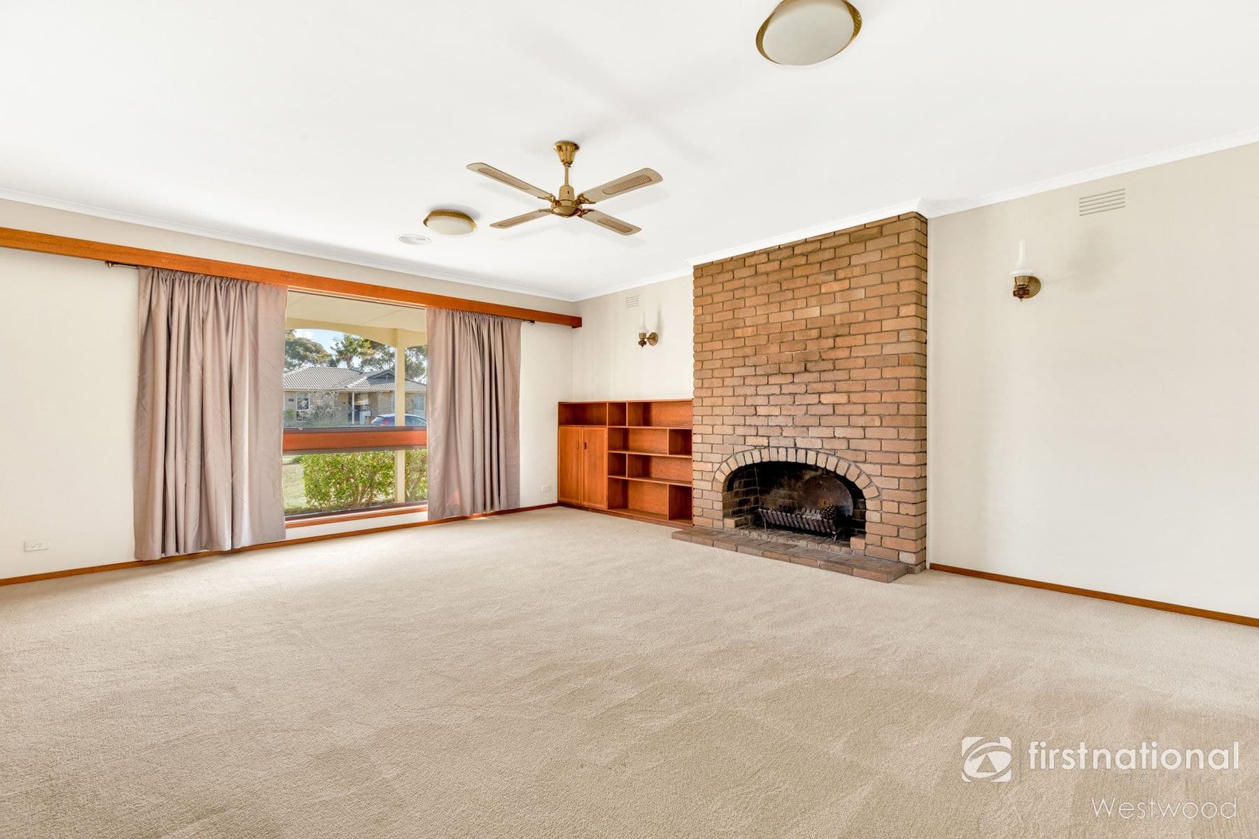 32 Tyrone Street, Werribee VIC 3030, Werribee - Thumbnail 3