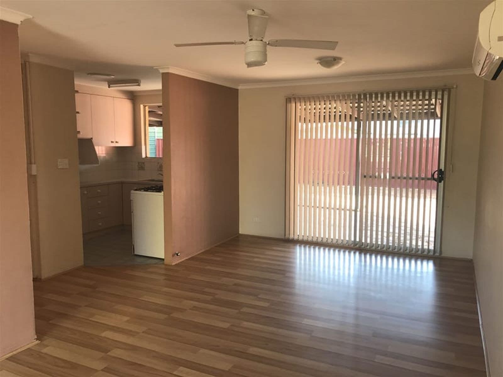 24 Larapinta Drive, Araluen NT 0870, Araluen - Thumbnail 3