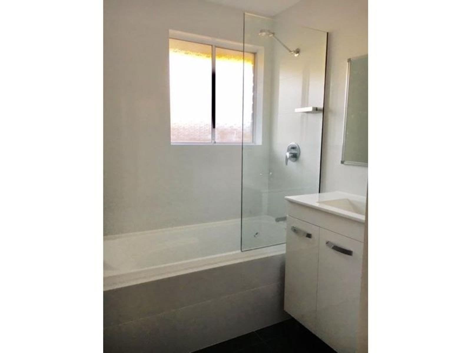 Bossley Park NSW 2176, Bossley Park - Thumbnail 4