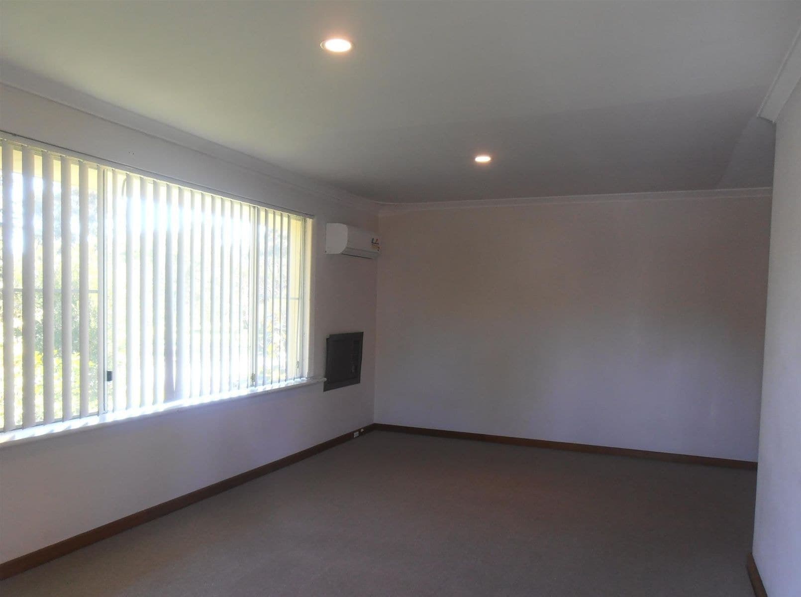 21 Bedwell Crescent, Booragoon WA 6154, Booragoon - Thumbnail 3