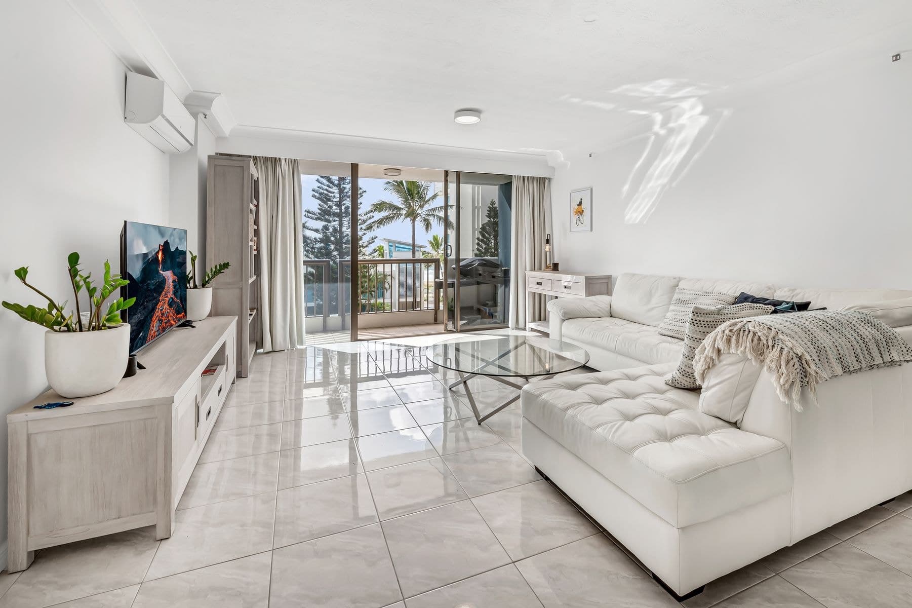 303/28 Northcliffe Terrace, Surfers Paradise QLD 4217, Surfers Paradise - Image 1