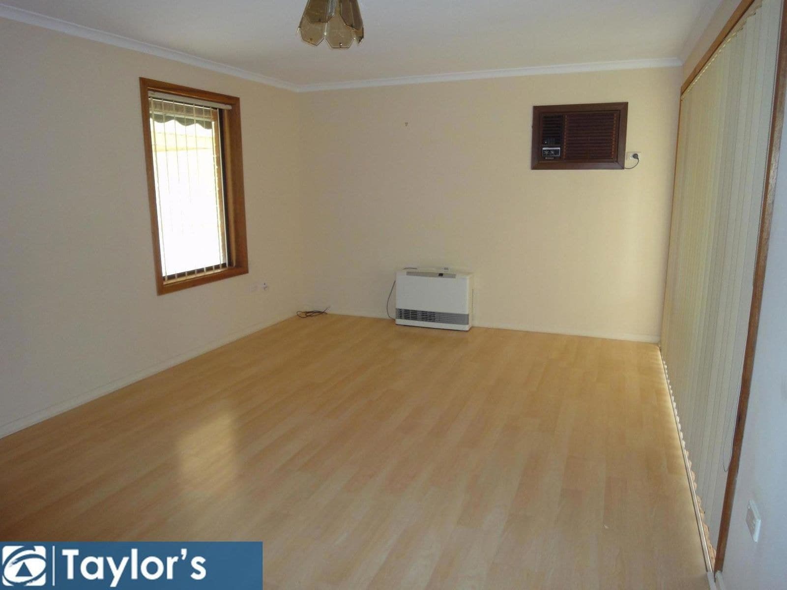35 Melville Road, Salisbury East SA 5109, Salisbury East - Thumbnail 2