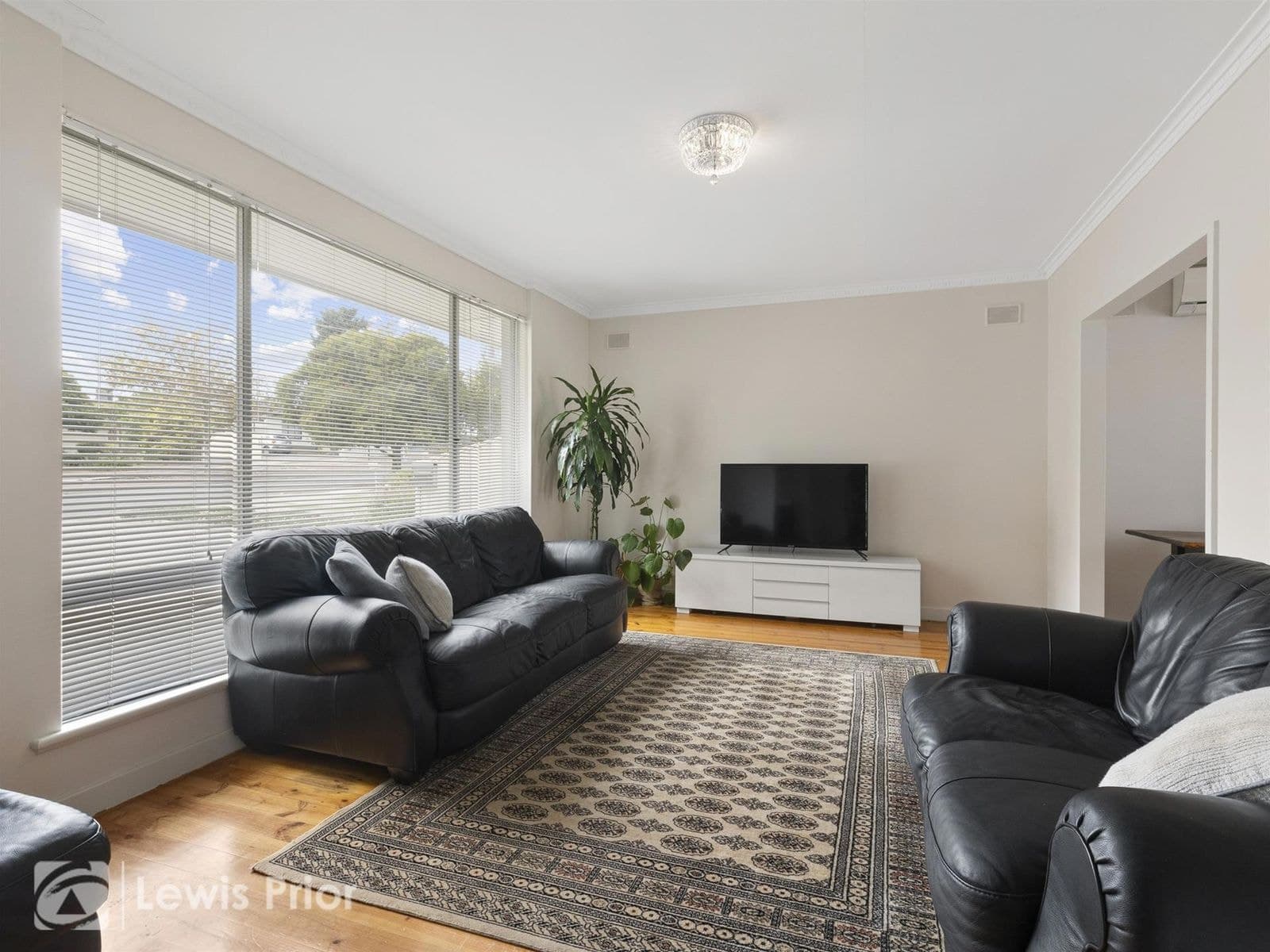 30 Davenport Terrace, Seacliff Park SA 5049, Seacliff Park - Thumbnail 2