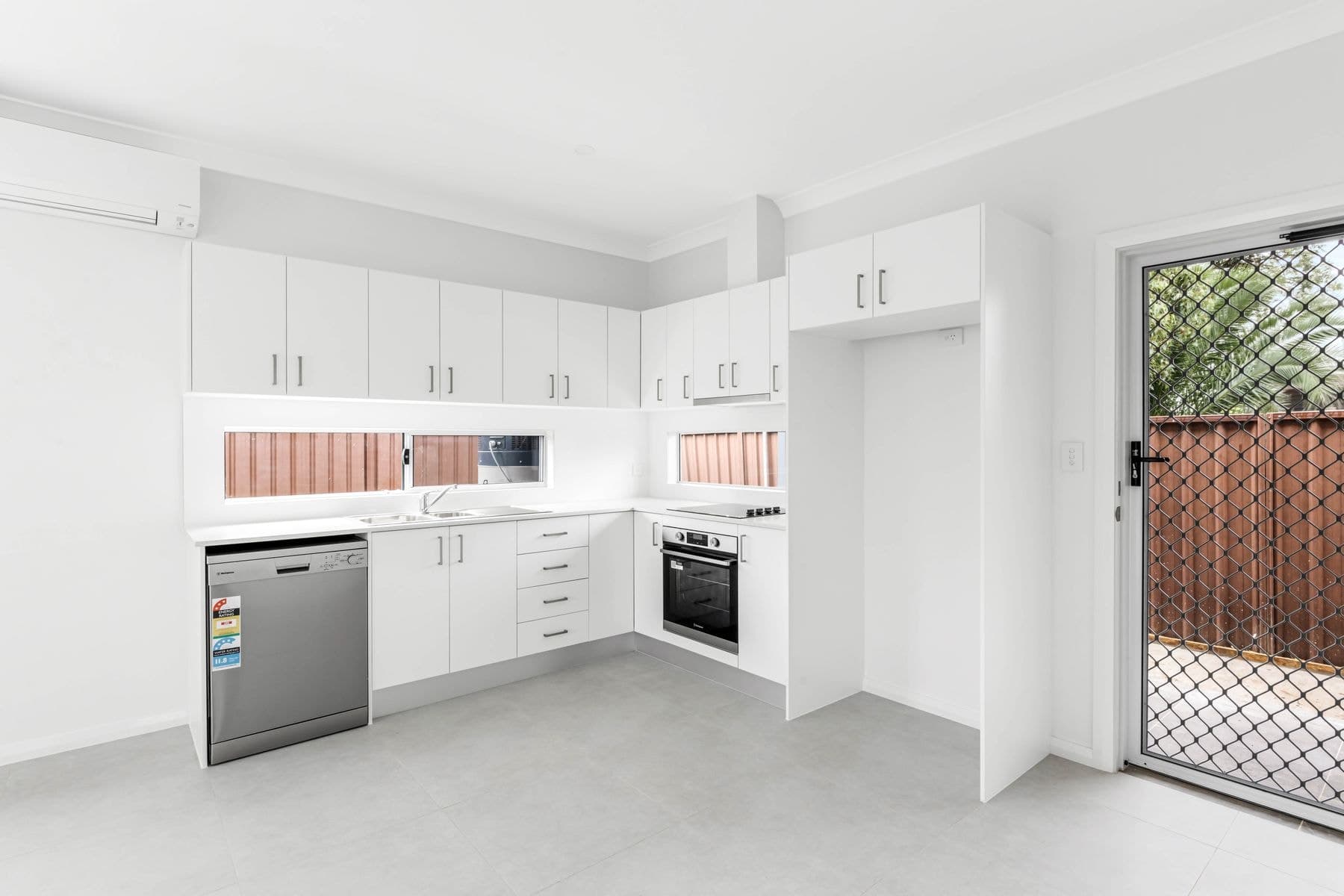 43a Catalina St, North St Marys NSW 2760, North St Marys - Thumbnail 2