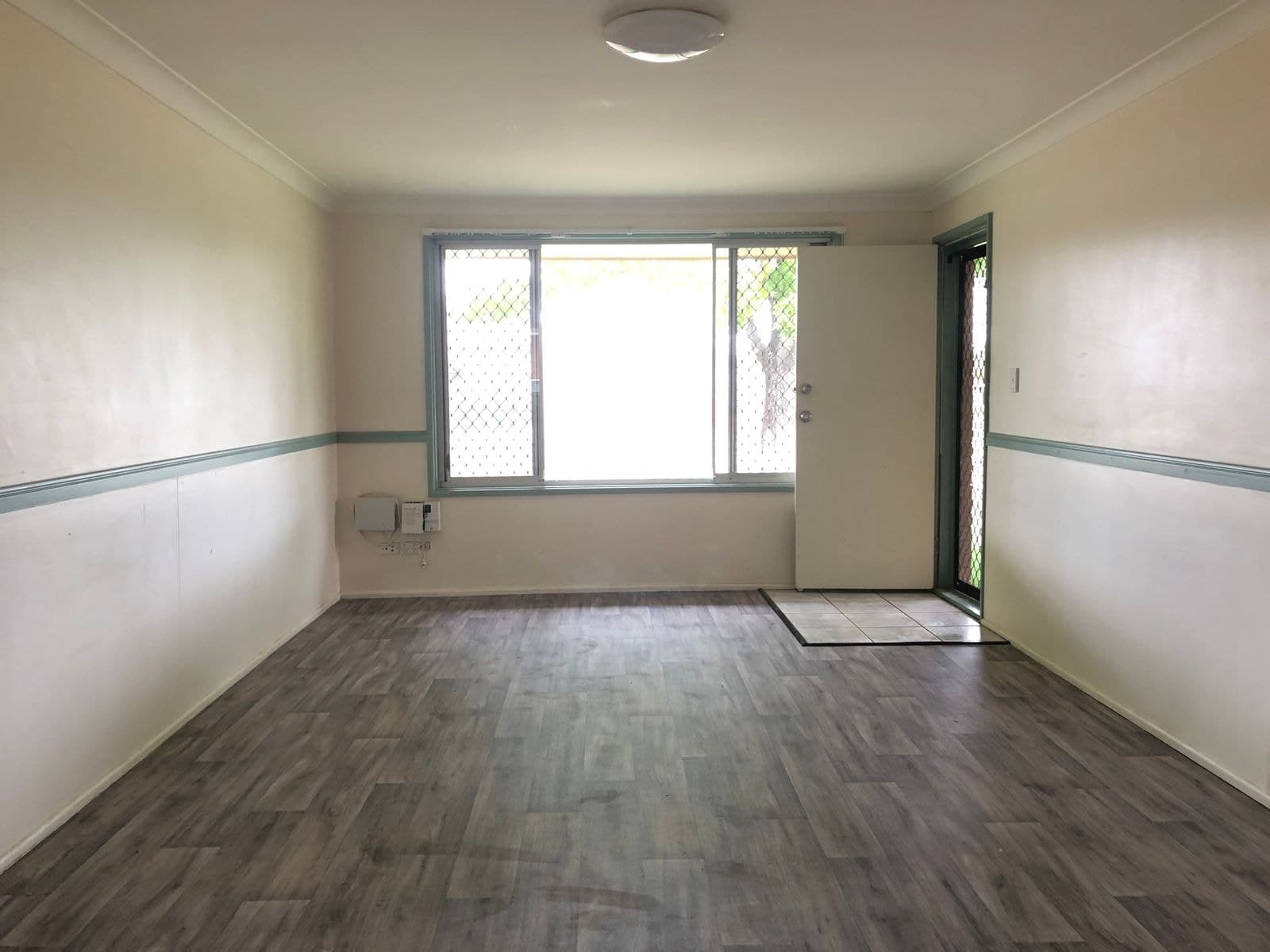 1/17 Queen Elizabeth Drive, Armidale NSW 2350, Armidale - Thumbnail 2