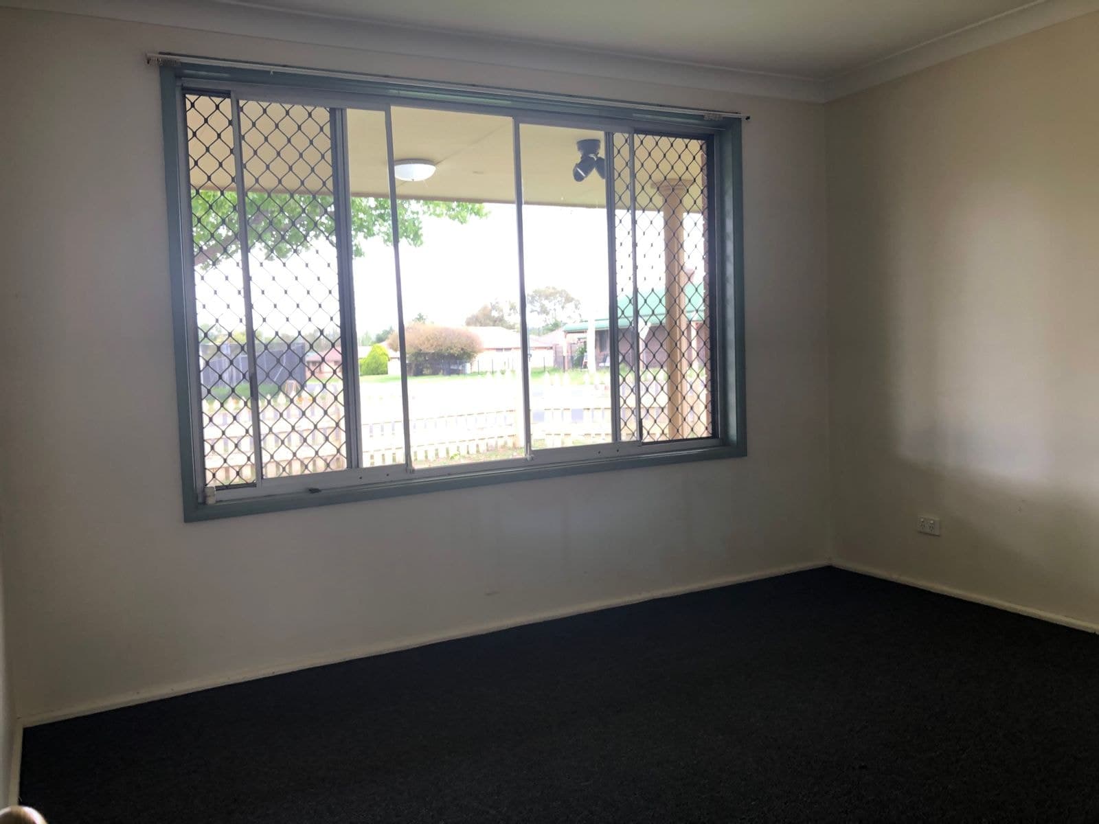 1/17 Queen Elizabeth Drive, Armidale NSW 2350, Armidale - Thumbnail 3
