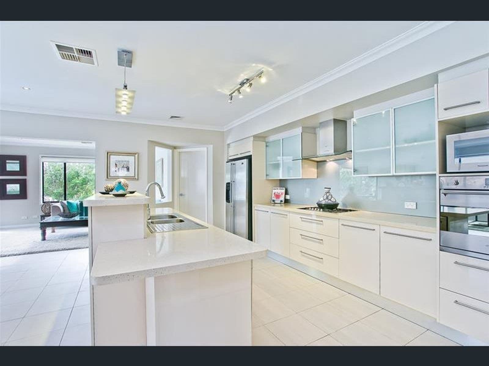 15 Jones Street, Ryde NSW 2112, Ryde - Thumbnail 2