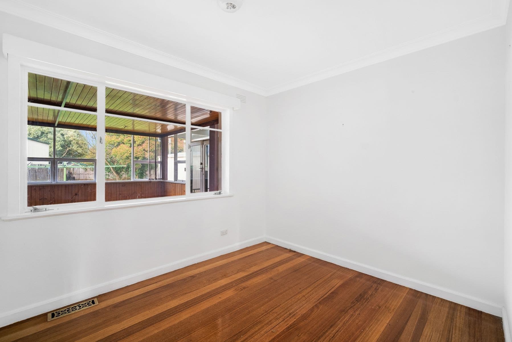 33 McMillan Street, Traralgon VIC 3844, Traralgon - Thumbnail 8