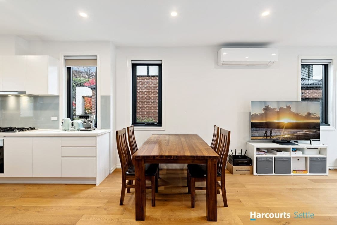 15 Kendall Street, RINGWOOD, VIC 3134, Ringwood - Thumbnail 4
