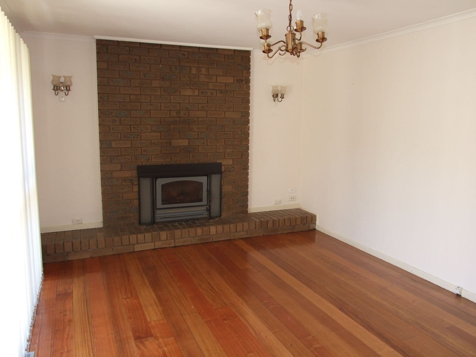 34 Harley Street, Knoxfield VIC 3180, Knoxfield - Thumbnail 4