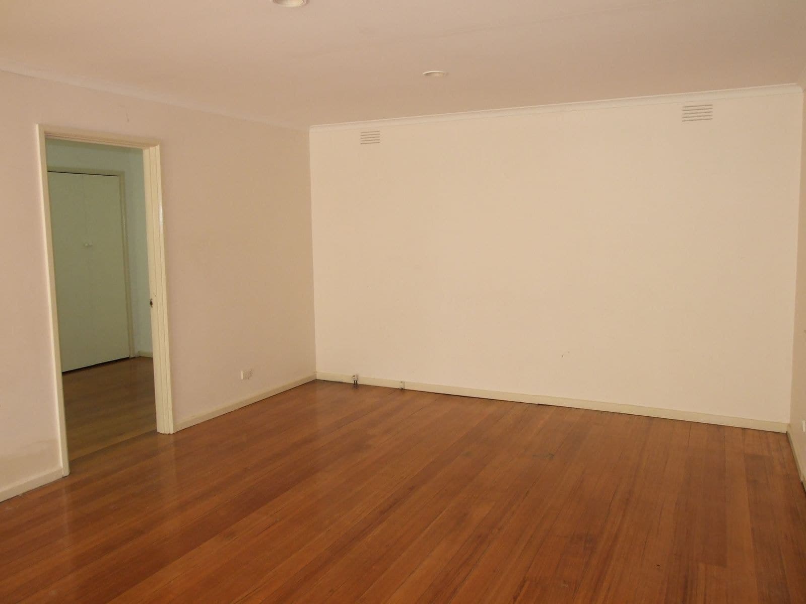 34 Harley Street, Knoxfield VIC 3180, Knoxfield - Thumbnail 7
