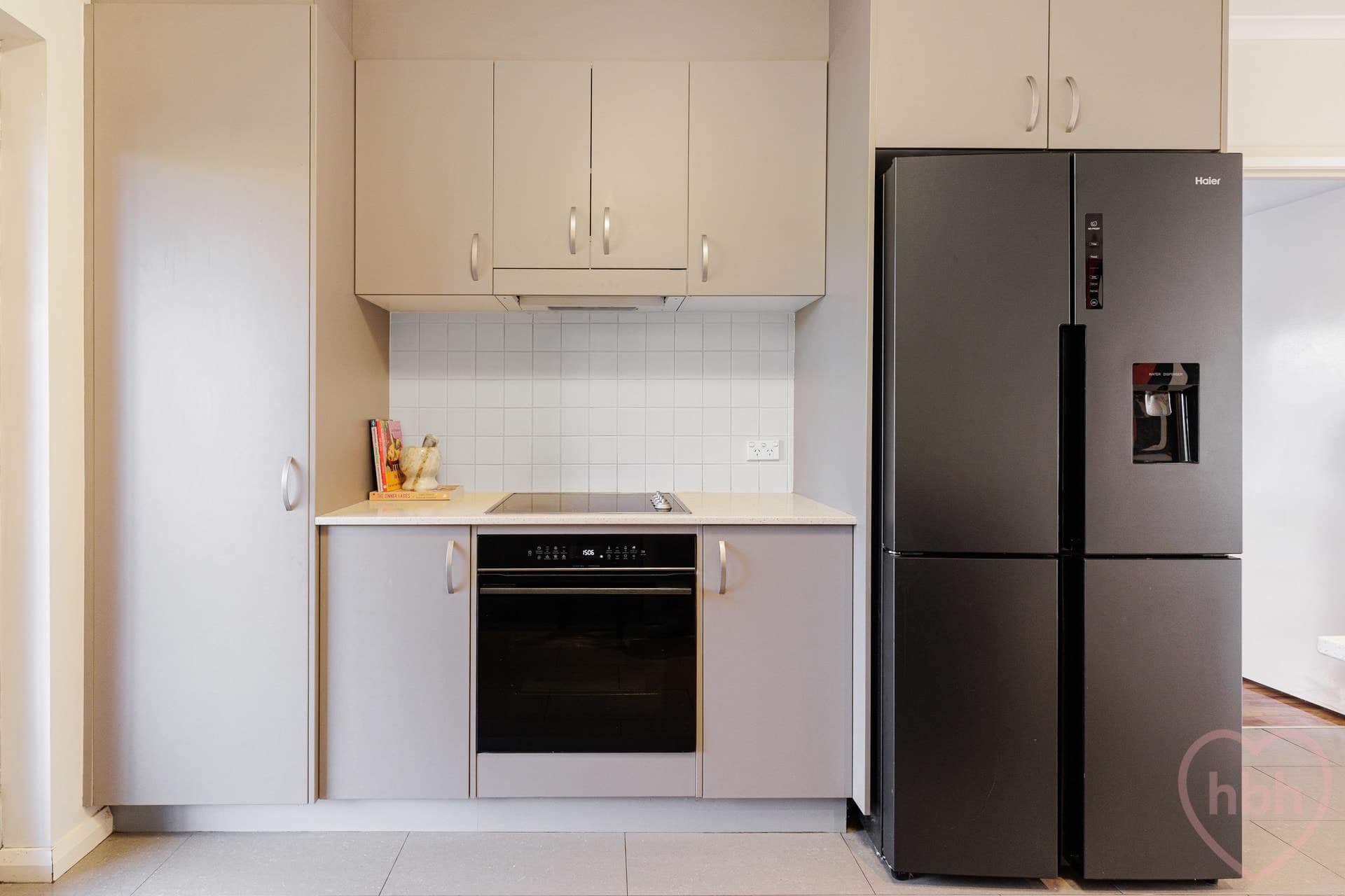 8/10 Coolac Place, Braddon - Thumbnail 7