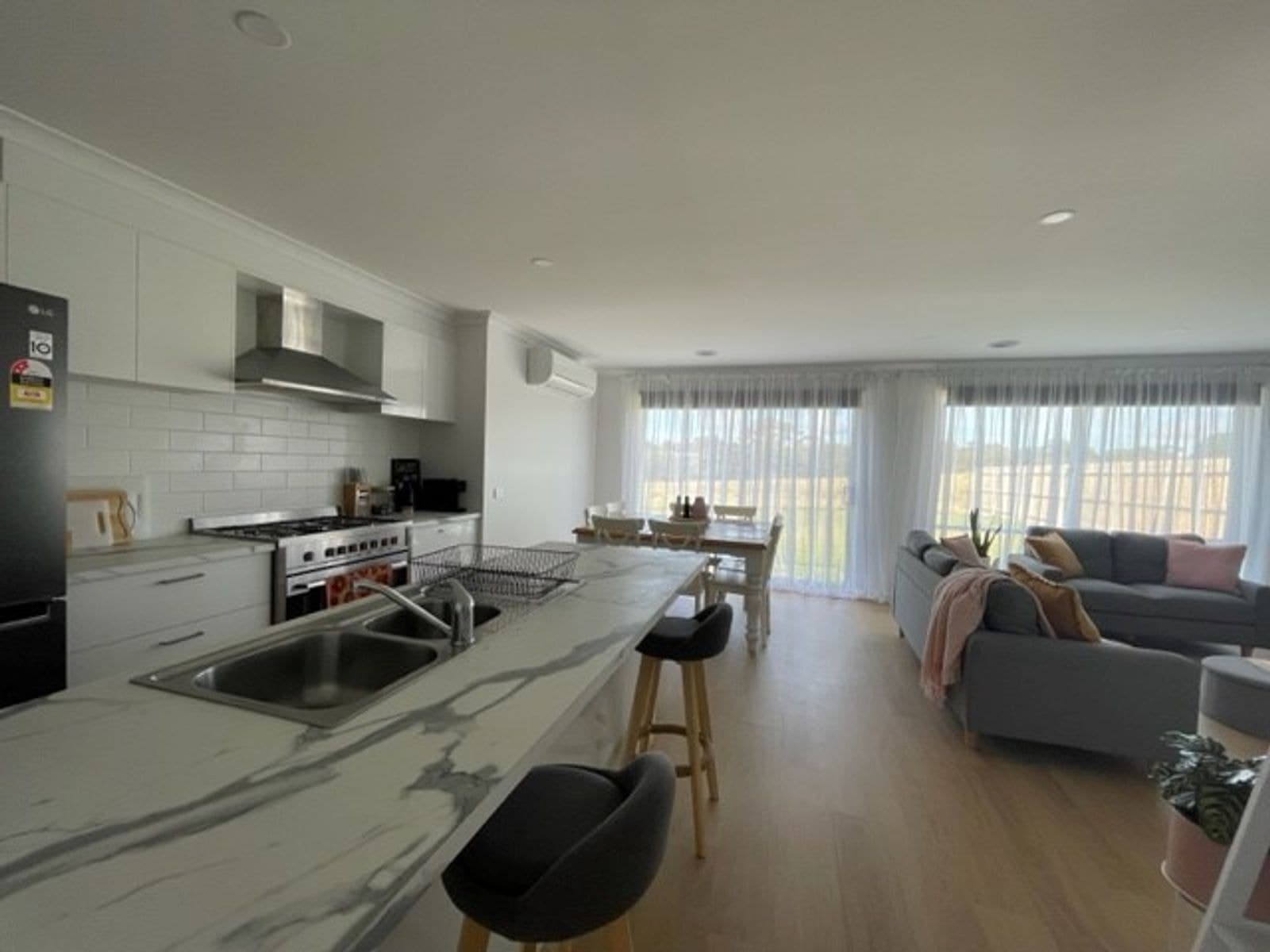 42 Cardinal Drive, Eagle Point VIC 3878, Eagle Point - Thumbnail 3