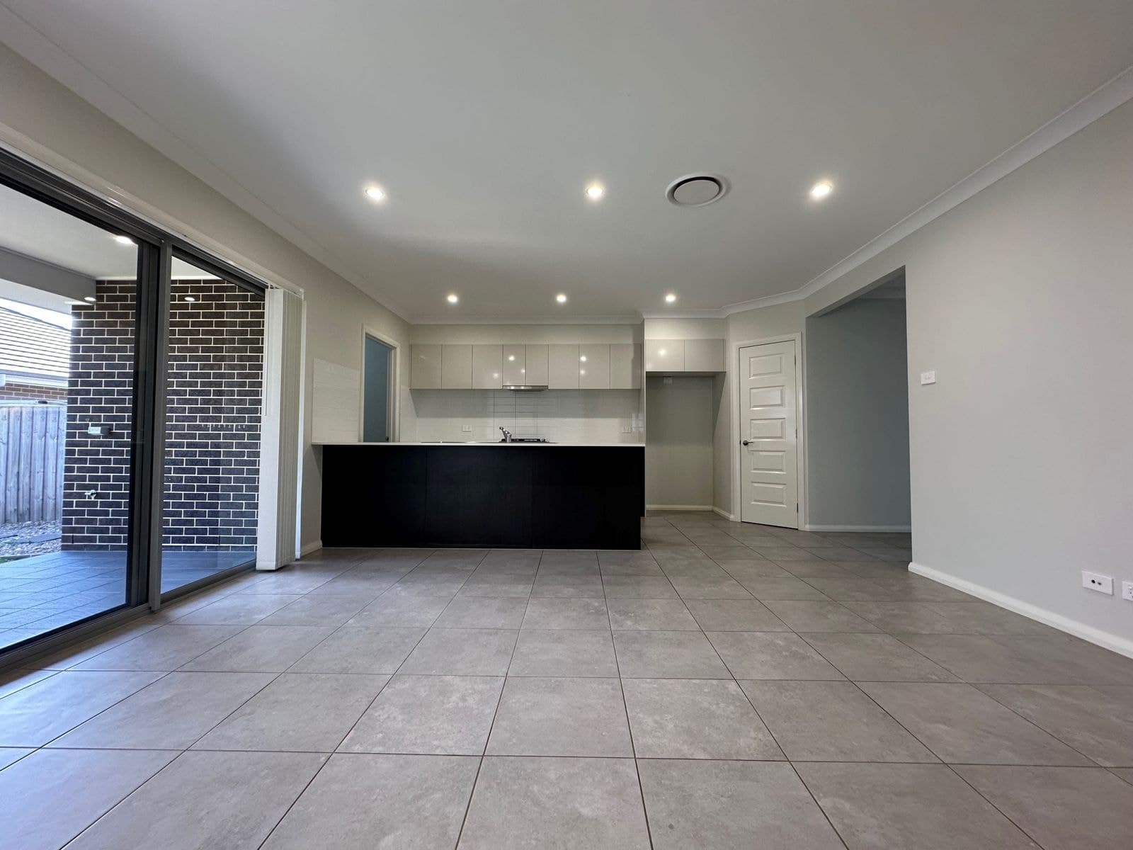 Carnes Hill NSW 2171, Carnes Hill - Thumbnail 4