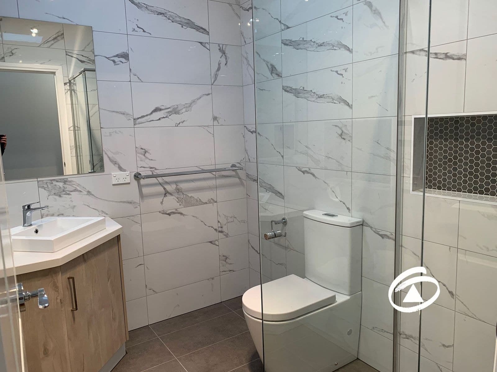 2/47 Elgin Street, Berwick VIC 3806, Berwick - Thumbnail 6