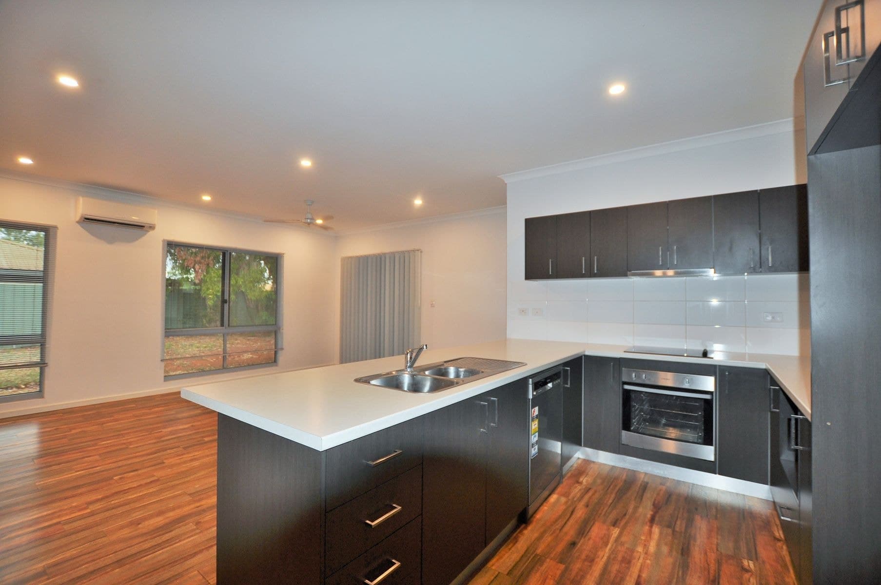 4 Sturt Place, South Hedland WA 6722, South Hedland - Thumbnail 4