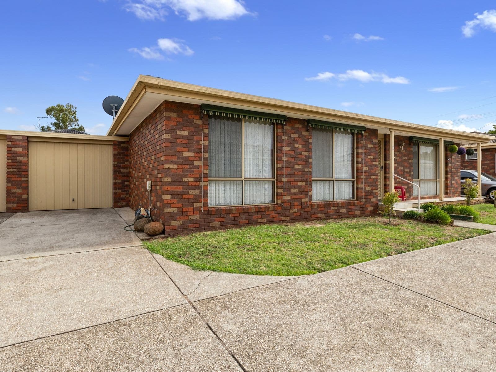 2/11-13 Oneills Road, Melton VIC 3337, Melton - Image 1