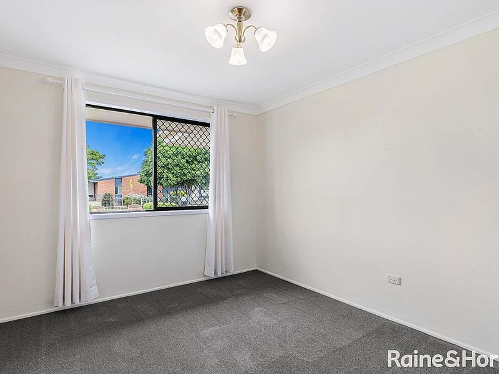 21 Denyer Street, Wilsonton QLD 4350, Wilsonton - Thumbnail 4