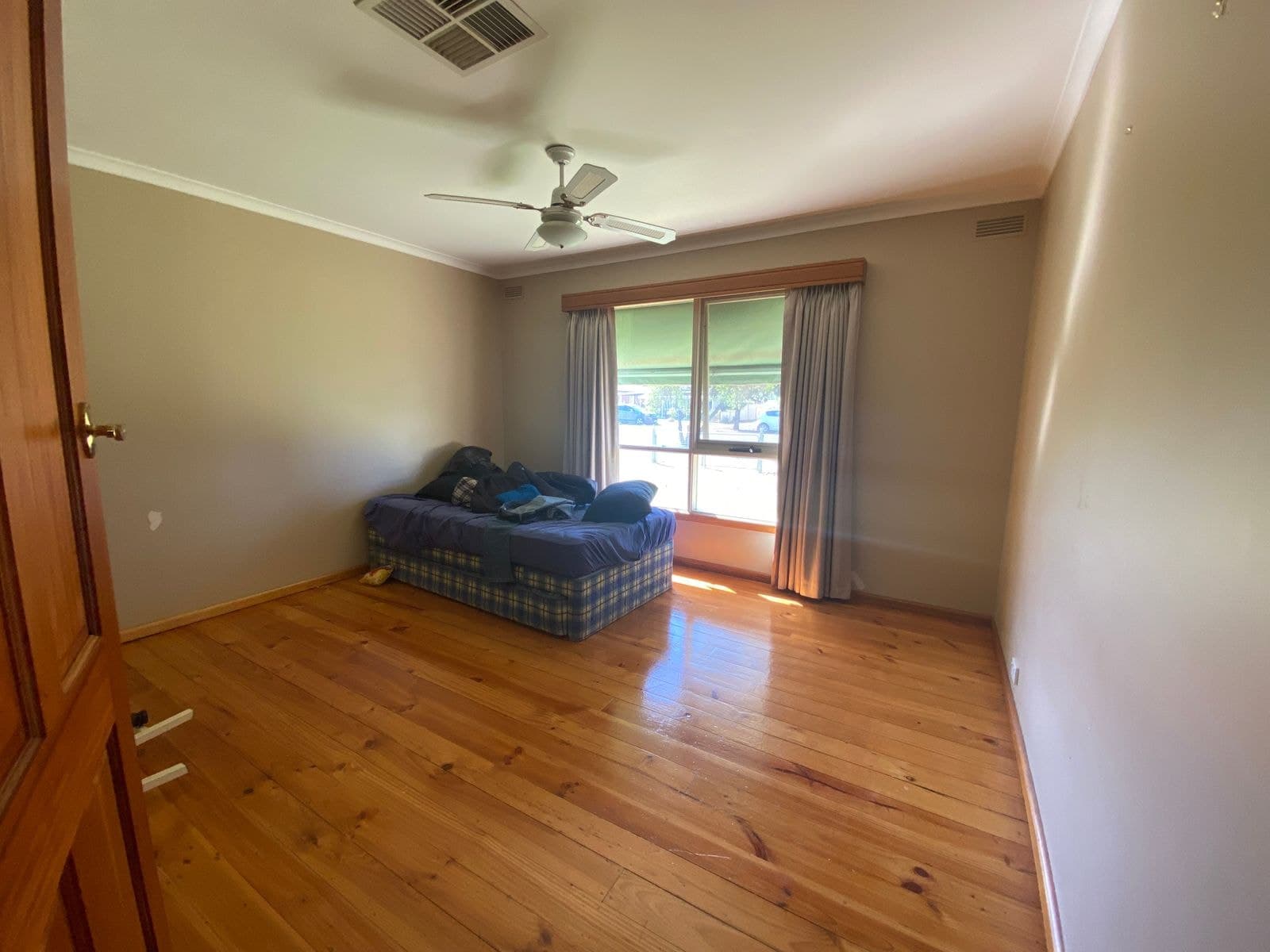 35 Powlett Street, Carisbrook VIC 3464, Carisbrook - Thumbnail 7