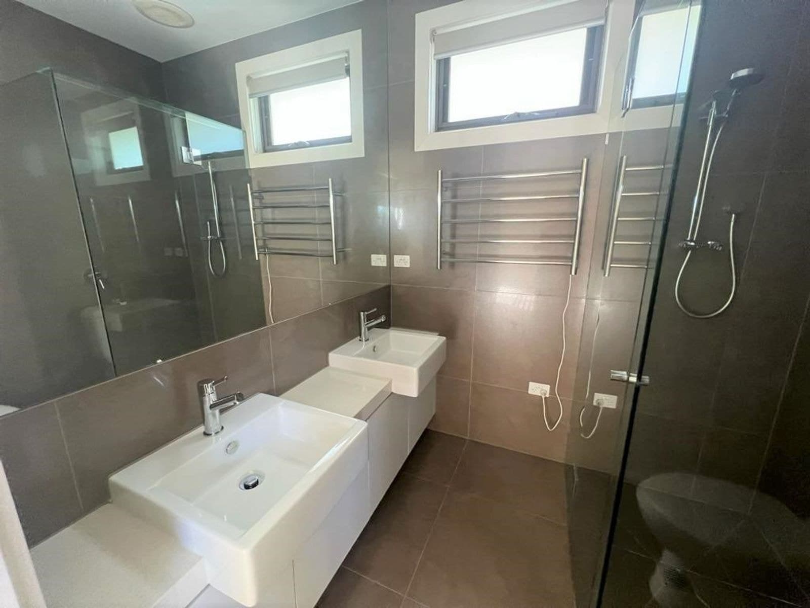 2/17 Binalong Avenue, Chadstone VIC 3148, Chadstone - Thumbnail 5