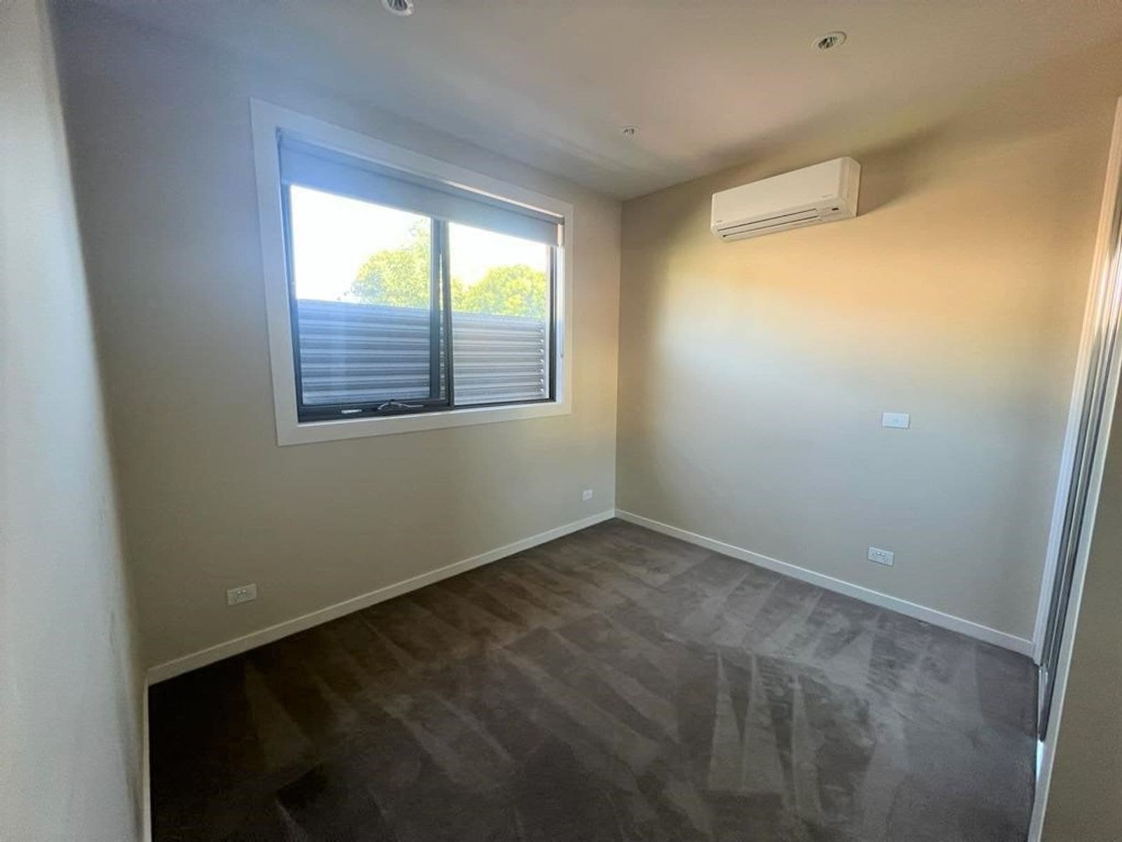 2/17 Binalong Avenue, Chadstone VIC 3148, Chadstone - Thumbnail 8